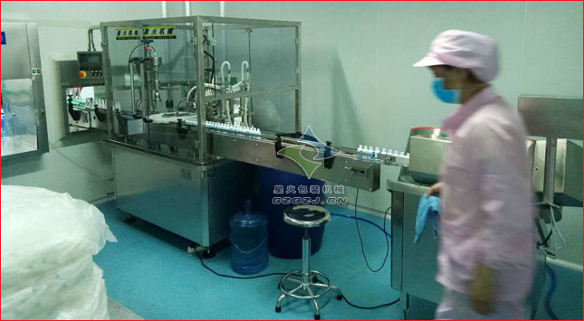 ˮ�����ع��b�C,���߽��ع��b���wһ�w�C